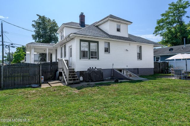 21 Willow Street, Keansburg, NJ 07734