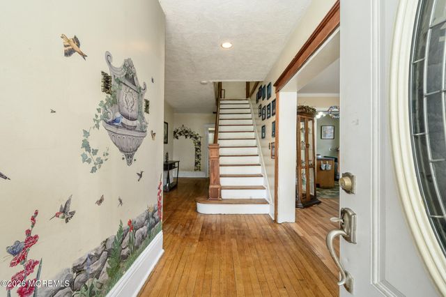 21 Willow Street, Keansburg, NJ 07734