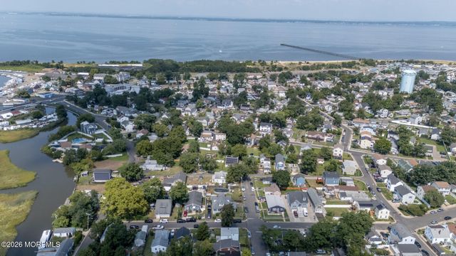 21 Willow Street, Keansburg, NJ 07734