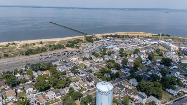 21 Willow Street, Keansburg, NJ 07734