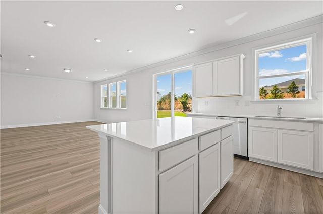 130 Kenney Way, Locust Grove, GA 30248