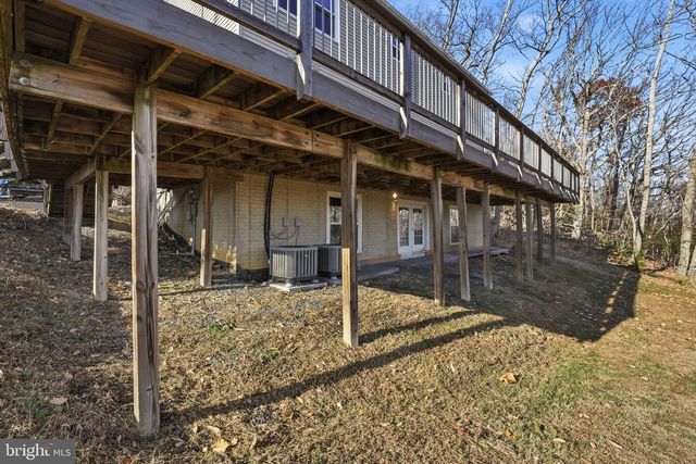 2419 JACKSON DR, Haymarket, VA 20169