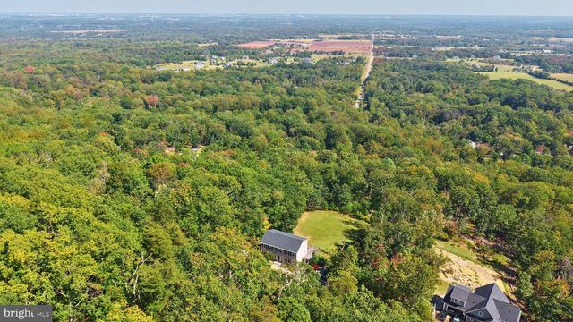 2419 JACKSON DR, Haymarket, VA 20169