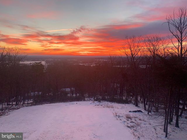 2419 JACKSON DR, Haymarket, VA 20169