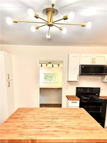7185 T C Walker RD, Gloucester, VA 23061