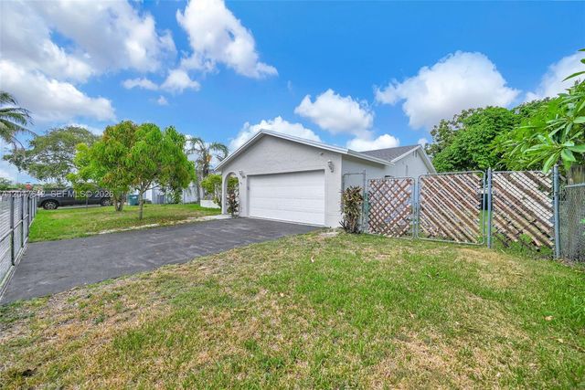 13224 SW 255th Ter, Homestead, FL 33032