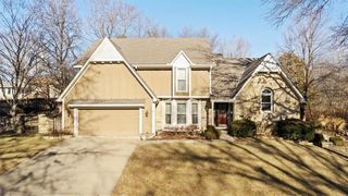 1700 Sherman Avenue, Leavenworth, KS 66048