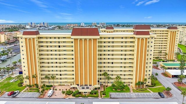 4550 COVE CIRCLE 302, St Petersburg, FL 33708