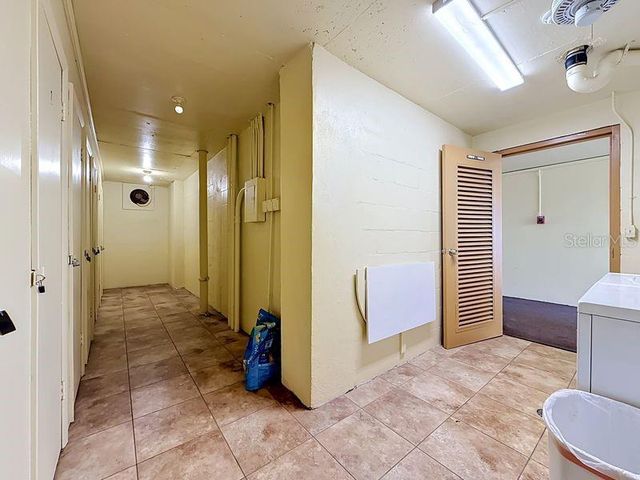4550 COVE CIRCLE 302, St Petersburg, FL 33708