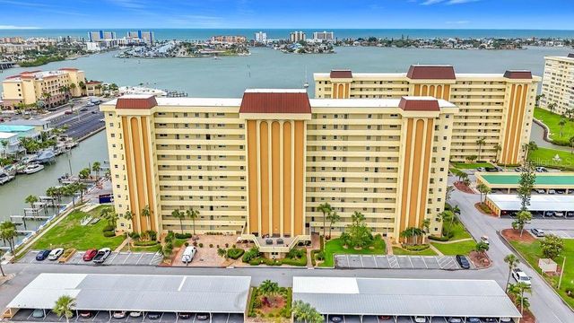 4550 COVE CIRCLE 302, St Petersburg, FL 33708