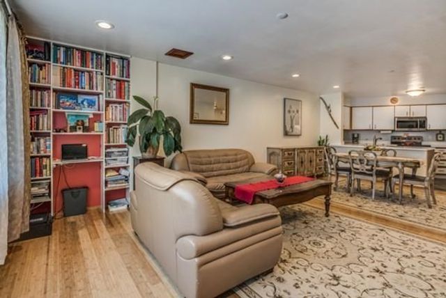 30 Chelsea St 305, Everett, MA 02149