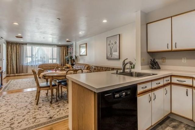 30 Chelsea St 305, Everett, MA 02149