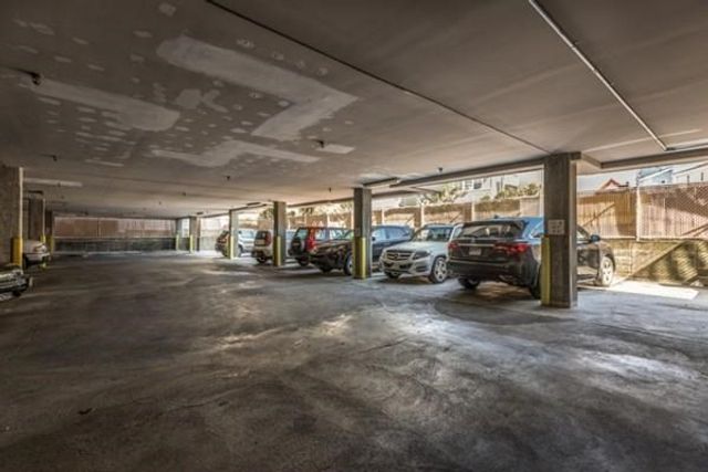 30 Chelsea St 305, Everett, MA 02149