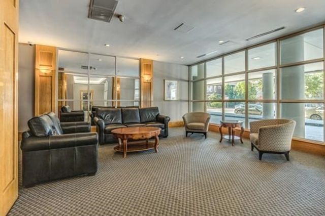 30 Chelsea St 305, Everett, MA 02149