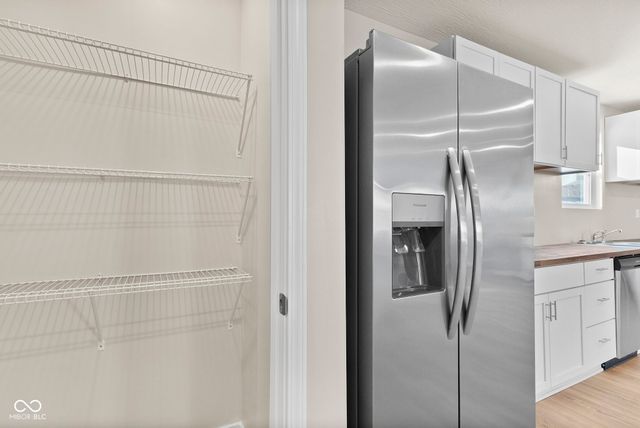 982 N Third Street, Austin, IN 47102