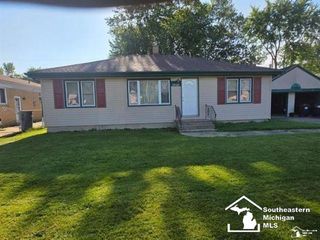 25425 Fairgrove Street, Woodhaven, MI 48183