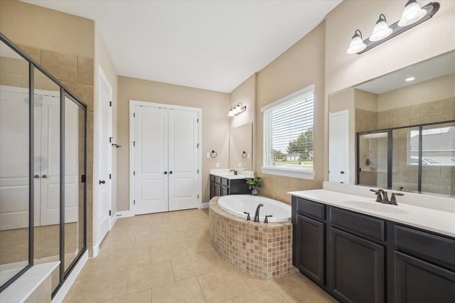 3018 River Bend Drive, Rosenberg, TX 77471