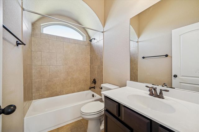 3018 River Bend Drive, Rosenberg, TX 77471