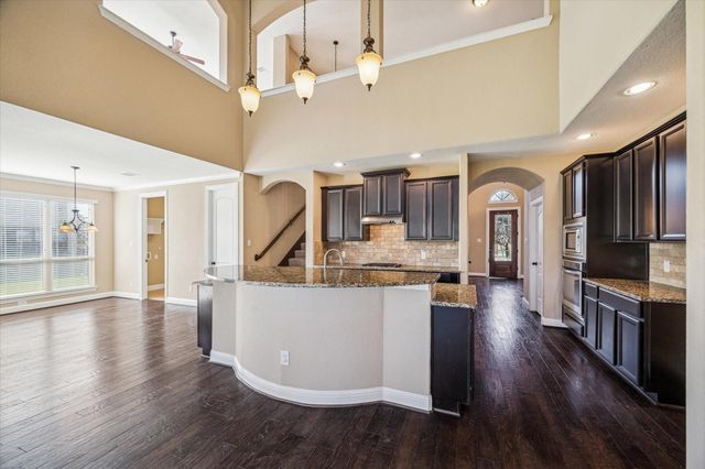 3018 River Bend Drive, Rosenberg, TX 77471