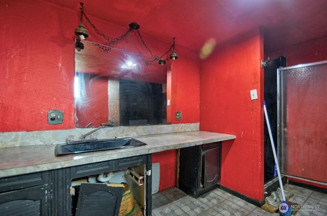 1431 Oxford Avenue, Centralia, WA 98531