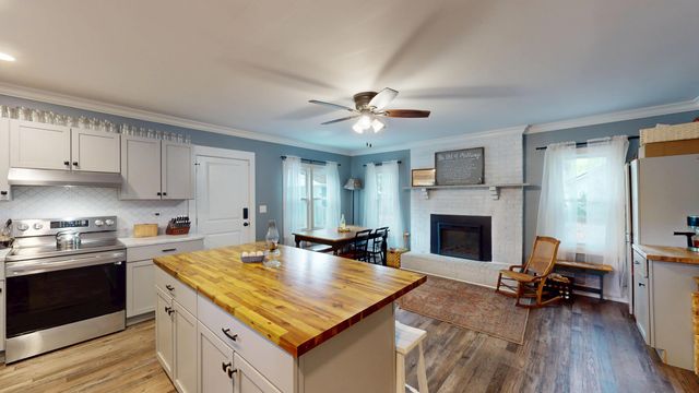 408 Thompson Street, Walterboro, SC 29488