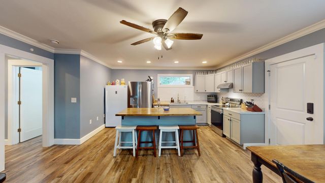408 Thompson Street, Walterboro, SC 29488