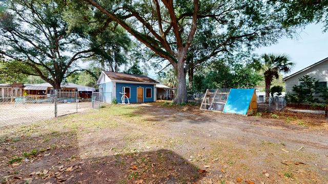 408 Thompson Street, Walterboro, SC 29488