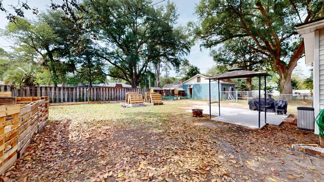 408 Thompson Street, Walterboro, SC 29488