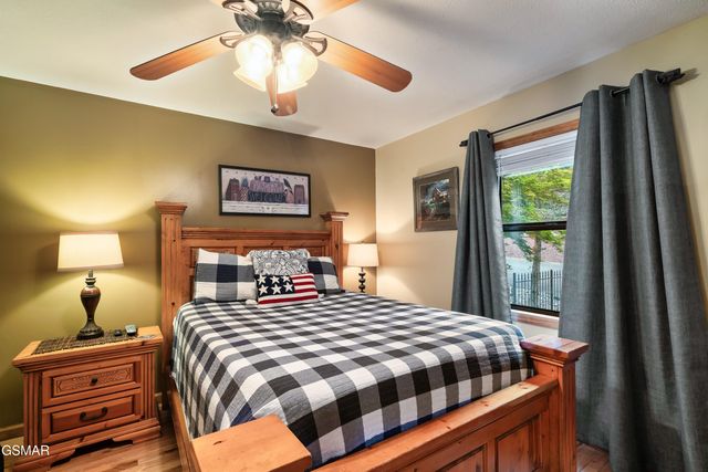 3503 Brook Stone Way, Pigeon Forge, TN 37863