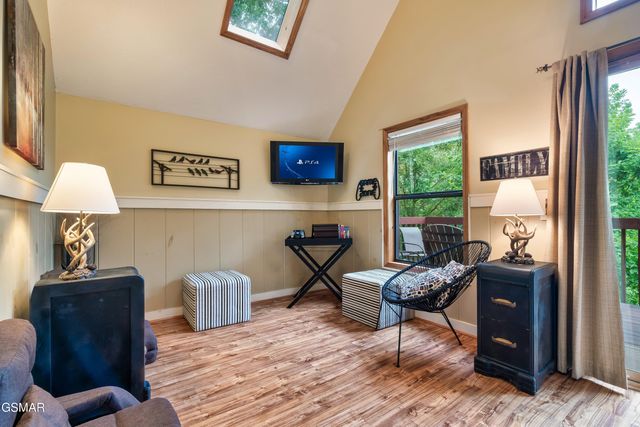 3503 Brook Stone Way, Pigeon Forge, TN 37863