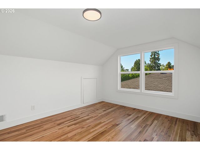 8617 Se 36TH Ave, Milwaukie, OR 97222