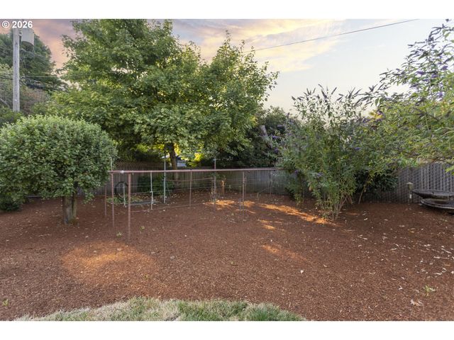 8617 Se 36TH Ave, Milwaukie, OR 97222