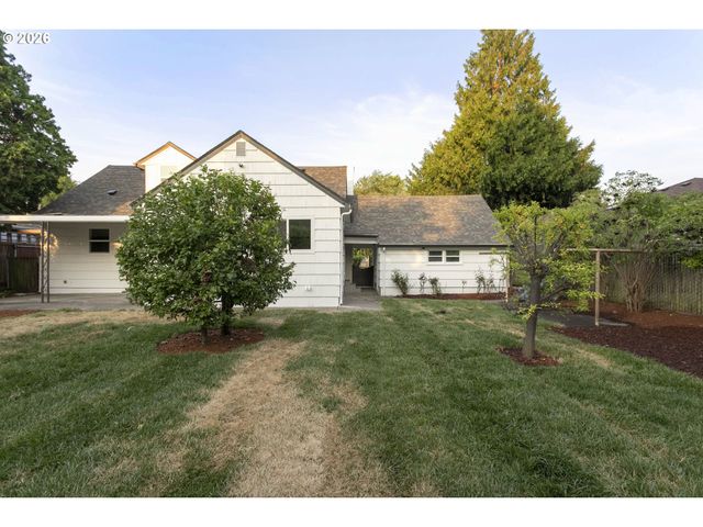 8617 Se 36TH Ave, Milwaukie, OR 97222