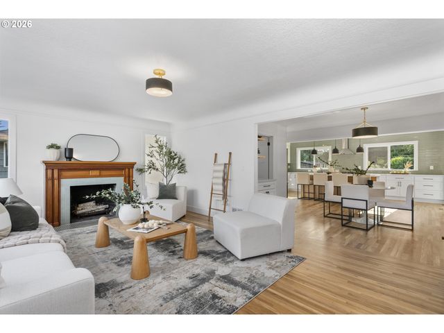 8617 Se 36TH Ave, Milwaukie, OR 97222