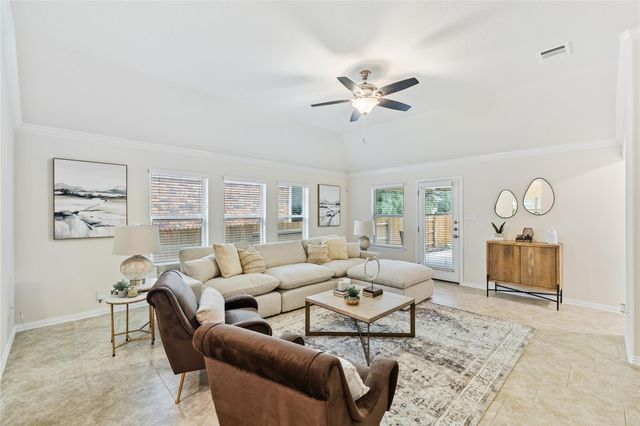 4017 Darryl ST, Round Rock, TX 78681
