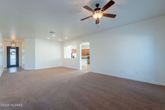 12584 N Sunrise Shadow Drive, Marana, AZ 85658