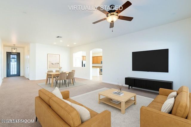 12584 N Sunrise Shadow Drive, Marana, AZ 85658