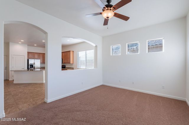 12584 N Sunrise Shadow Drive, Marana, AZ 85658