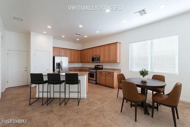 12584 N Sunrise Shadow Drive, Marana, AZ 85658