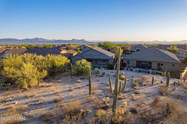 12584 N Sunrise Shadow Drive, Marana, AZ 85658