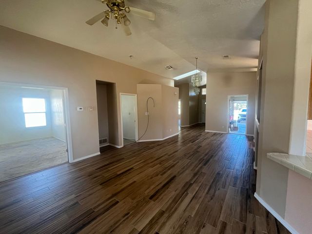 4812 Benton Avenue NW, Albuquerque, NM 87114