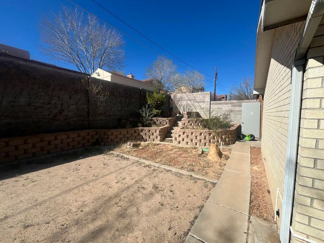 4812 Benton Avenue NW, Albuquerque, NM 87114