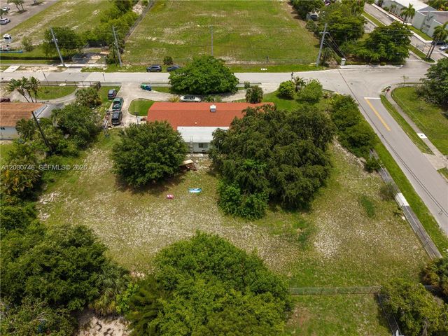 16300 NW 44th Ct, Miami Gardens, FL 33054