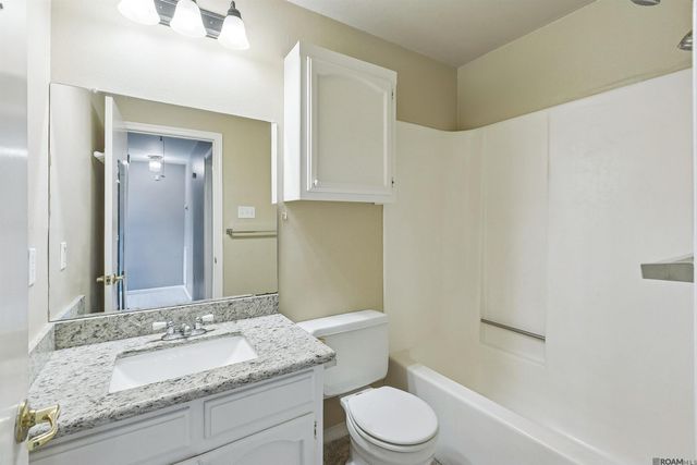 12817 Country Ridge Ave, Baton Rouge, LA 70816