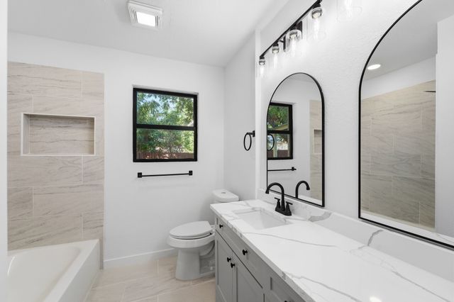 802 Ranier Circle, Garland, TX 75041
