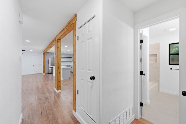 802 Ranier Circle, Garland, TX 75041