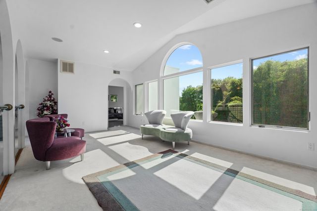 45 Brookview Court, Groton, CT 06340