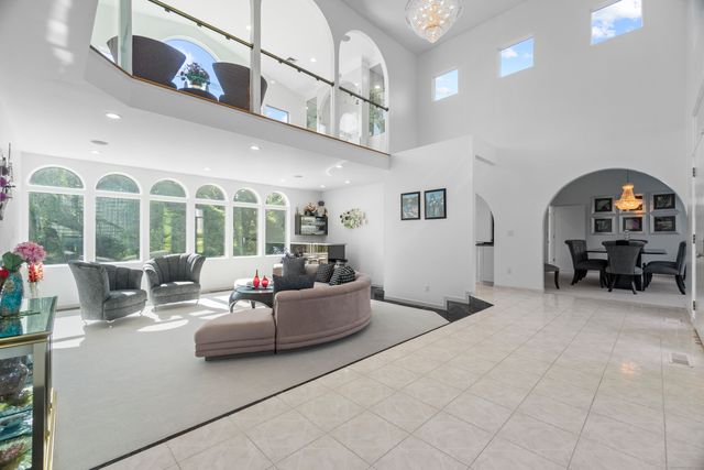 45 Brookview Court, Groton, CT 06340