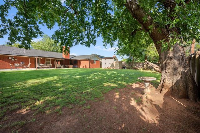 2604 NW 110th Street, Oklahoma City, OK 73120