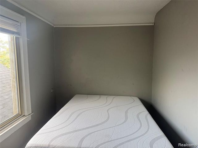 1989 Eason Street, Highland Park, MI 48203